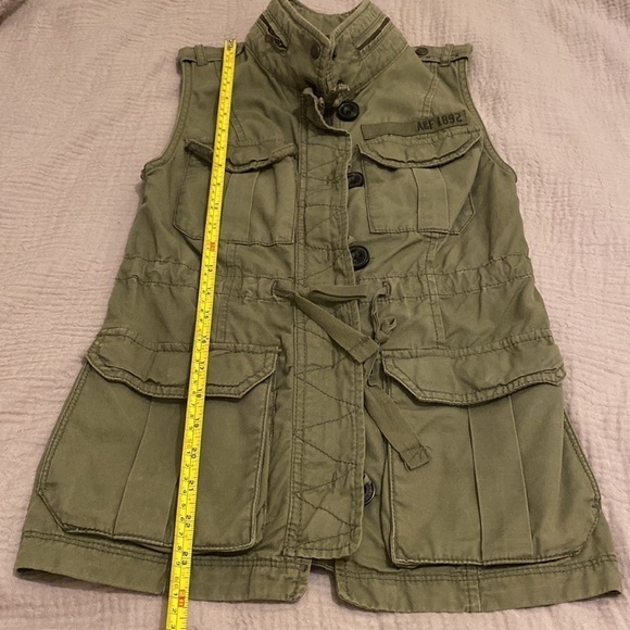 Abercrombie & Fitch 100% cotton green vest . Very good condition - Picture 8 of 12